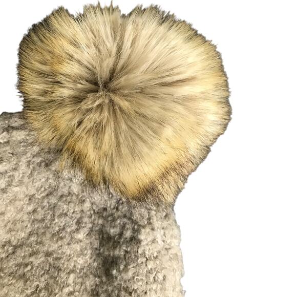 Anthropology Pilcro Hat Wmns OS Grayish Brown Wool Stretch Faux Fur Pom Pom‎ Cap - Picture 6 of 7